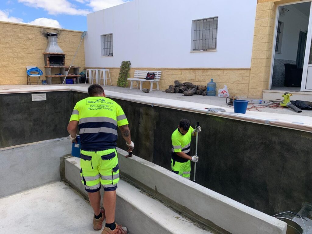 Aplicación de Poliurea en vaso de piscina